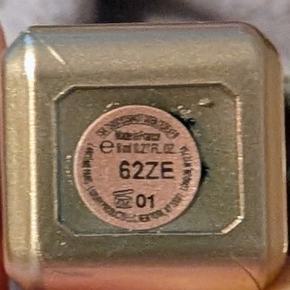 Lancôme Lash Idôle Lash-Lifting & Volumizing Mascara in glossy black - Picture 3 of 3